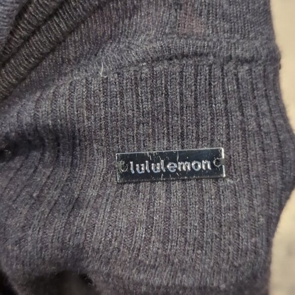 Lululemon Universal Wrap Black - Picture 10 of 13